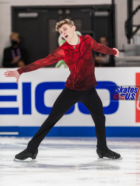 Ice Gallery Skates U.S.